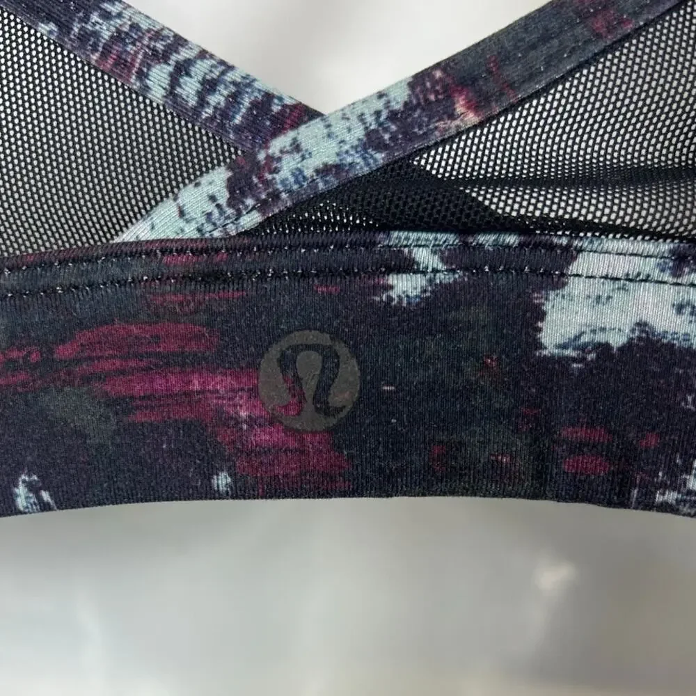 Lululemon Black Multicolor Sports Bra size 6